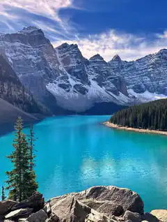 Moraine Lake and Valley of the Ten Peaks