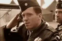 Damian Lewis saluting in Band of Brothers
