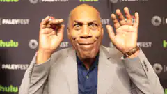 Q-Tip makes a silly face