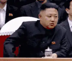 Kim Jong Un clapping