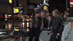 Jason Voorhees scares gang in Times Square
