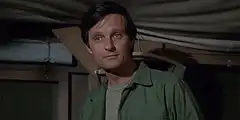Hawkeye Pierce confused face