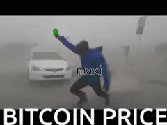 Bitcoin Price Maxi Green Arrow