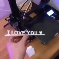3D printer flips text from I love you to send nudes