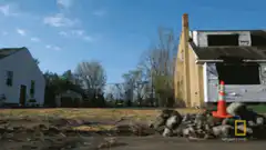 House demolition time-lapse