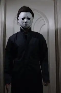 Michael Myers gives thumbs up