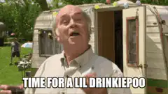 Time for a lil drinkiepoo