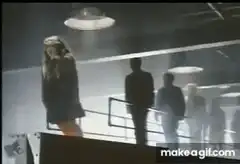 Alien chestburster scene