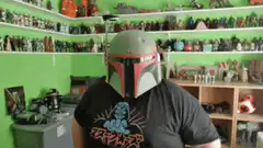 Boba Fett gives a thumbs up