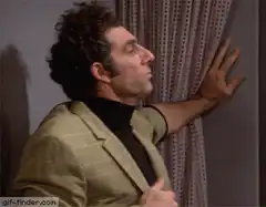 Michael Richards makes a funny face