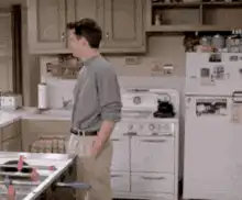 Ross and Chandler in the kitchen
