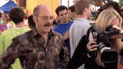 Paul Blart wearing jean shorts