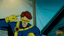 Cyclops fires optic blast