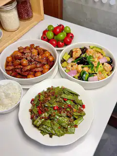 Chinese home-cooked meal with four dishes