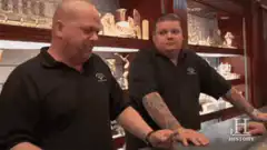 Pawn Stars guys react to item