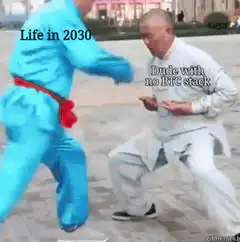 Life in 2030 vs Dude with no BTC stack