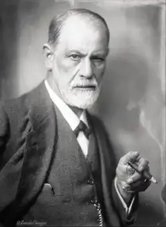 Sigmund Freud smoking