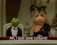 Kermit and Miss Piggy love culture