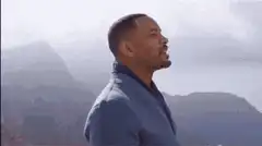Will Smith middle finger bus reaction