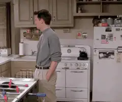 Joey sneaks up on Chandler