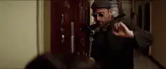 Mathilda and Leon door scene