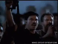 Bill Paxton salutes in Aliens