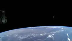 SpaceX Dragon CRS-34 approaching ISS