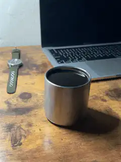 watch hands spinning fast