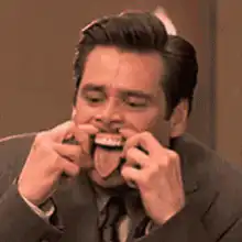 Jim Carrey pulling his lips back