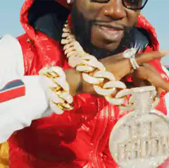 Rick Ross showing off his jewelry
