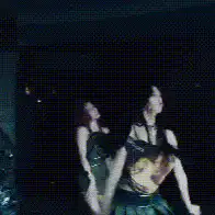 Jennie dancing on stage