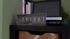 Flip clock counting down