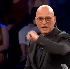 Howie Mandel pointing finger