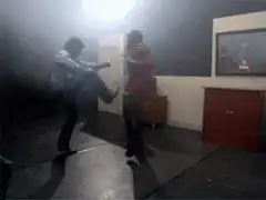 Michael Jackson kicked into mirror