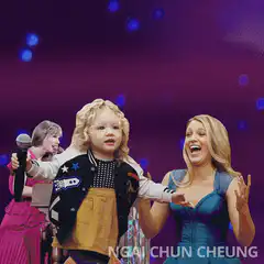 Deadpool drops in on Taylor Swift and Blake Lively