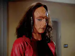 Lwaxana Troi facepalm