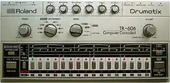 Roland TR-606 Drumatix lights up