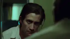 Jake Gyllenhaal screams at mirror