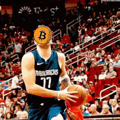 Bitcoin head basketball dunk
