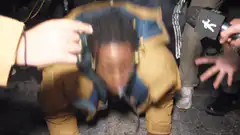 Man does pushups then crowd cheers