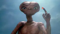E.T. pointing with glowing finger