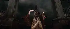 Pyramid Head raises arm