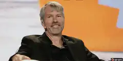 Doge CEO with Bitcoin chain