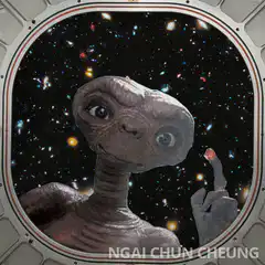 E.T. flips off astronaut in space